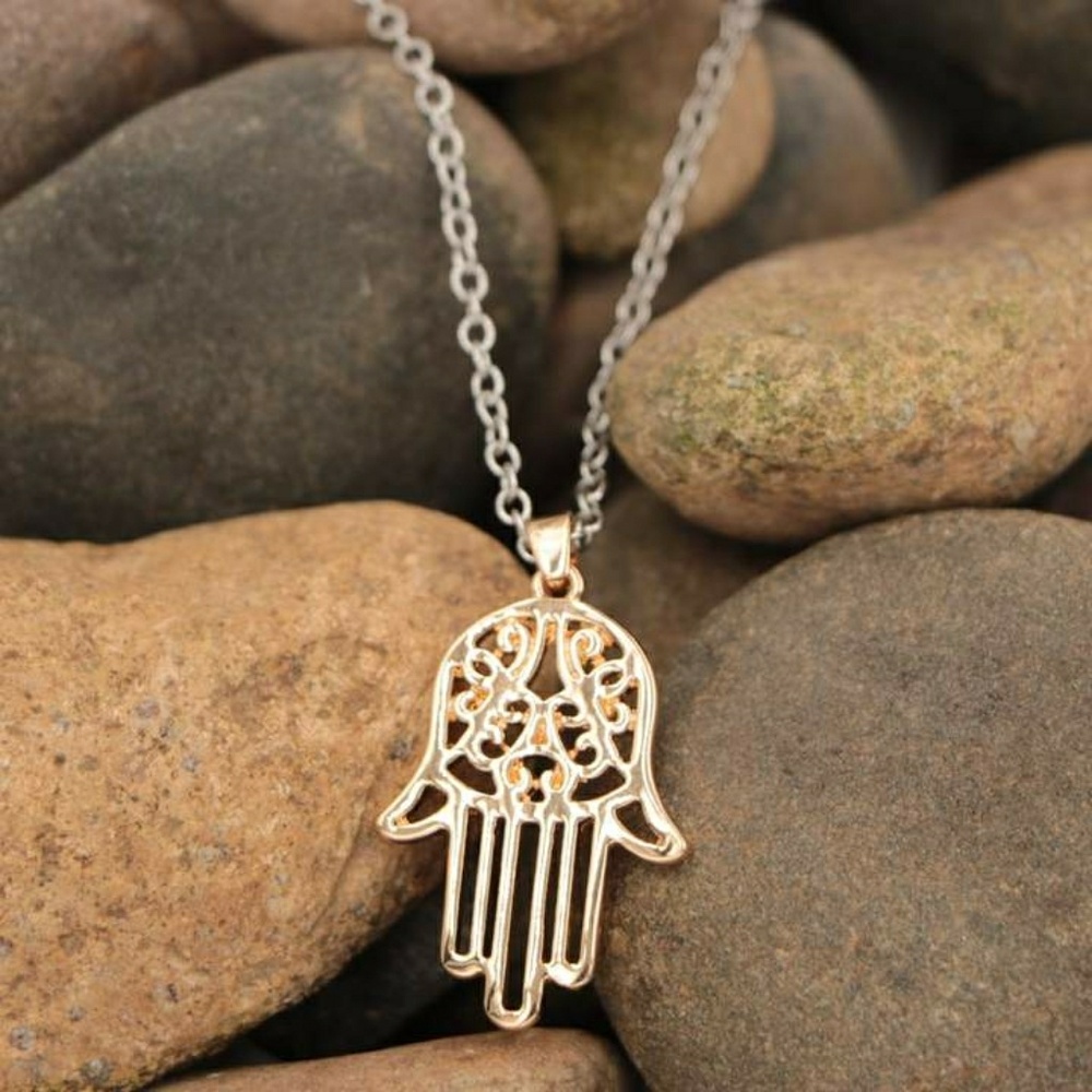 NWT All Is Well Necklace